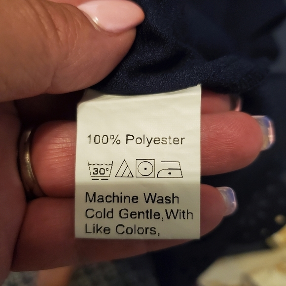 SHEIN Women's Scalloped V-neck Tunic - Picture 11 of 12